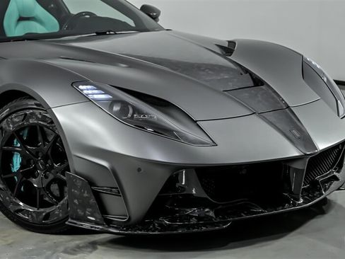 Used 2021 Ferrari 812 GTS RWD image 10