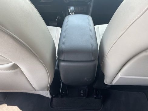 Used 2021 Buick Encore GX Preferred image 27