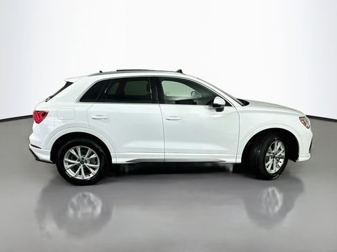 Used 2025 Audi Q3 2.0T Premium Plus w/ Premium Plus Package AWD/4WD image 8