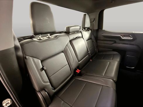 Used 2022 GMC Sierra 1500 SLT w/ SLT Convenience Package AWD/4WD image 20