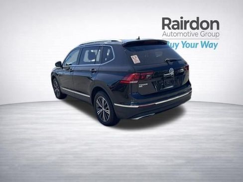 Used 2018 Volkswagen Tiguan SEL AWD/4WD image 5