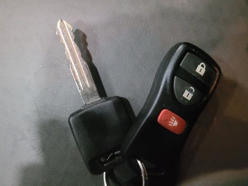 Used 2015 Nissan Xterra PRO-4X image 32