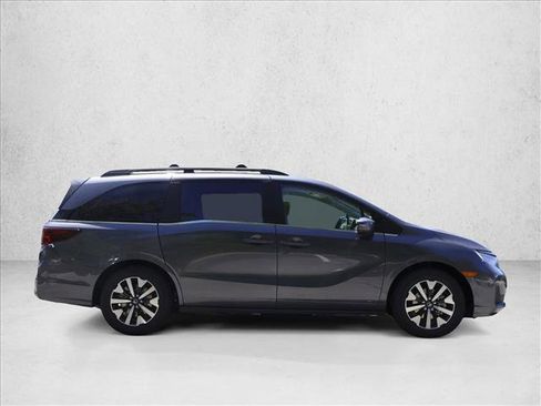 New 2026 Honda Odyssey EX-L image 4