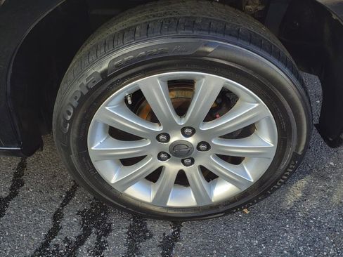 Used 2013 Chrysler 200 Touring image 9