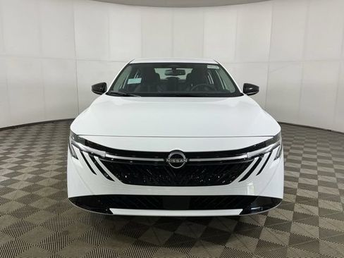 New 2026 Nissan Sentra SV w/ SV Convenience Package FWD image 2