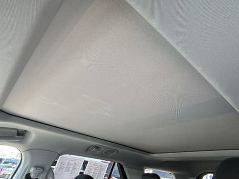 Used 2022 Ford Explorer XLT w/ Equipment Group 202A image 25