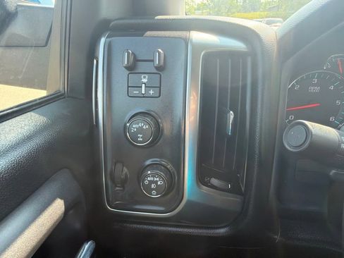 Used 2017 Chevrolet Silverado 1500 LT w/ All Star Edition AWD/4WD image 12