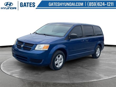 Used 2010 Dodge Grand Caravan SE w/ Popular Equipment Group image 5