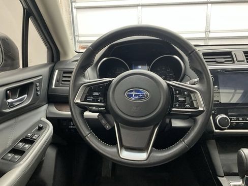 Used 2019 Subaru Outback 2.5i Limited image 8