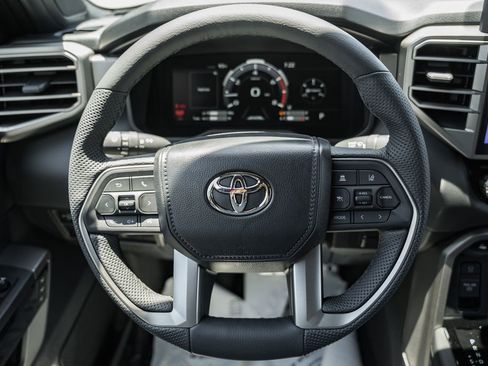 New 2026 Toyota Tundra Limited AWD/4WD image 33