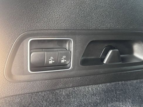 Used 2021 Mercedes-Benz GLS 450 GLS 450 image 36