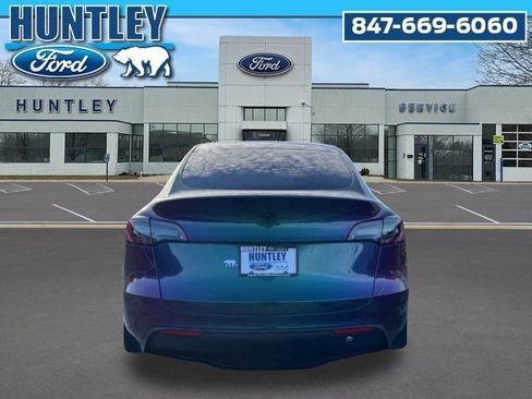 Used 2023 Tesla Model Y Long Range AWD/4WD image 5