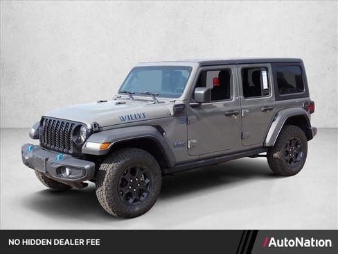 Used 2023 Jeep Wrangler Unlimited w/ Cold Weather Group AWD/4WD image 1