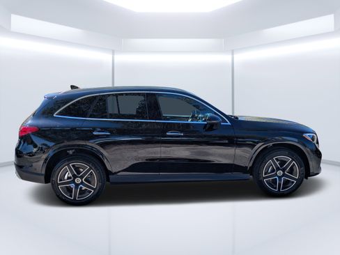 New 2026 Mercedes-Benz GLC 300 image 5