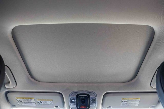 New 2026 Hyundai Kona Limited FWD image 19