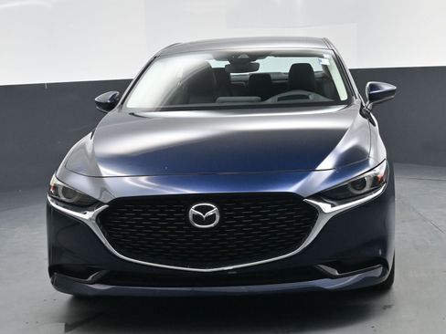 Used 2021 MAZDA MAZDA3 s image 11