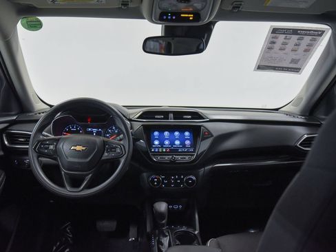 Used 2023 Chevrolet TrailBlazer LT w/ Convenience Package AWD/4WD image 14