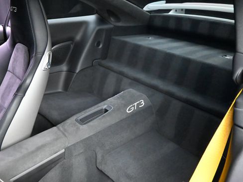 Used 2015 Porsche 911 GT3 image 13