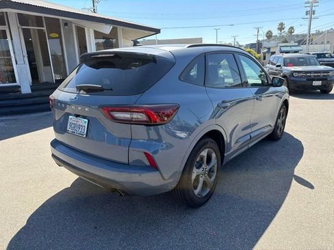 Used 2023 Ford Escape ST-Line FWD image 7
