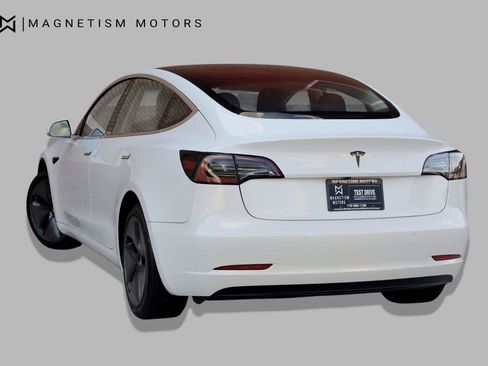 Used 2018 Tesla Model 3 Long Range RWD image 9
