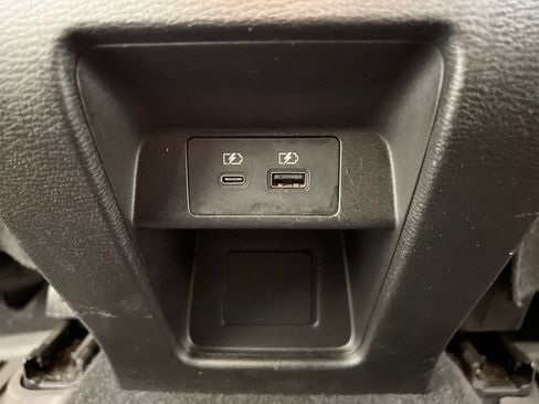 Used 2024 Mitsubishi Outlander SE AWD/4WD image 30