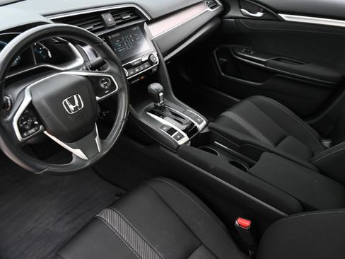 Used 2018 Honda Civic EX-T image 11