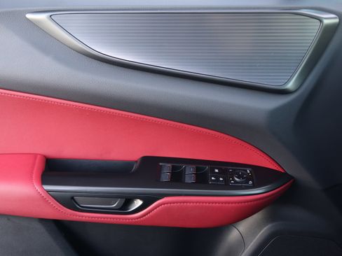 Used 2024 Lexus NX 350 F Sport image 12