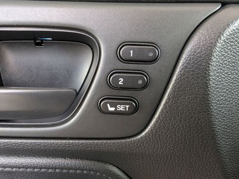 Used 2024 Honda Odyssey EX-L image 9