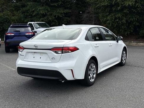 Used 2026 Toyota Corolla LE FWD image 2
