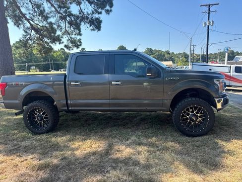 Used 2020 Ford F150 XLT w/ Equipment Group 302A Luxury AWD/4WD image 2