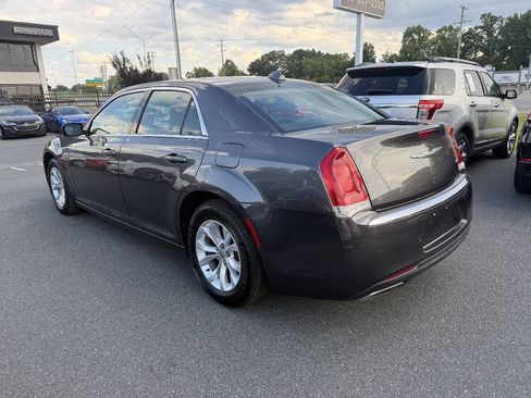 Used 2015 Chrysler 300 Limited w/ 300 Premium Group RWD image 6