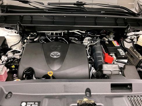 Used 2022 Toyota Highlander XSE image 25