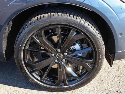 New 2026 Volvo XC60 B5 Ultra w/ Climate Package PRO image 14