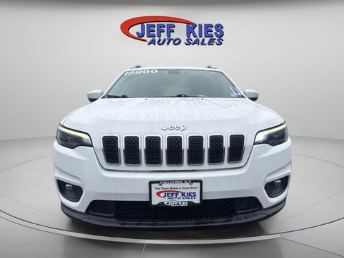 Used 2020 Jeep Cherokee Latitude Plus w/ Cold Weather Group image 2