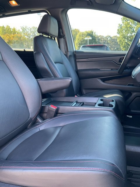 Used 2024 Honda Odyssey Sport image 23