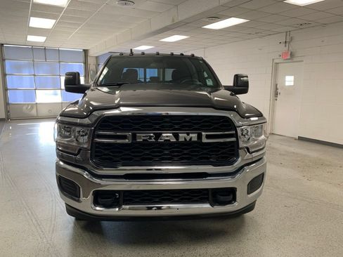 Certified 2024 RAM 3500 Tradesman w/ Chrome Appearance Group AWD/4WD image 4