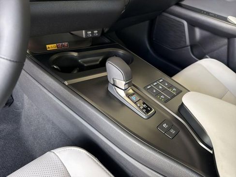 Certified 2026 Lexus UX 300h FWD w/ Accessory Package (Z1) image 21