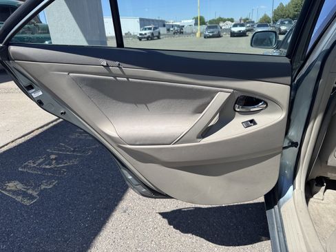 Used 2008 Toyota Camry LE FWD image 33