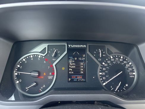 Used 2022 Toyota Tundra SR5 w/ SR5 Convenience Package image 20