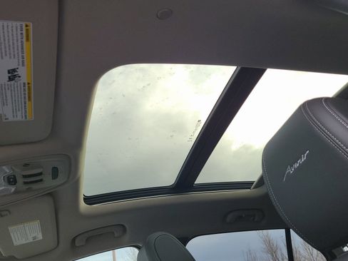 New 2026 Buick Encore GX Avenir w/ Avenir Technology Package image 12