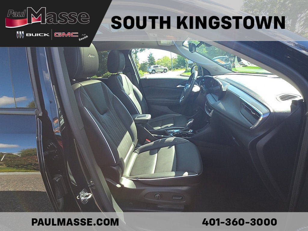 Used 2024 Buick Encore GX Avenir w/ Avenir Technology Package AWD/4WD image 30