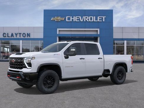 New 2026 Chevrolet Silverado 2500 ZR2 AWD/4WD image 2