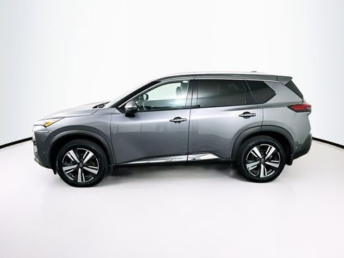 Used 2023 Nissan Rogue SL w/ SL Premium Package image 4