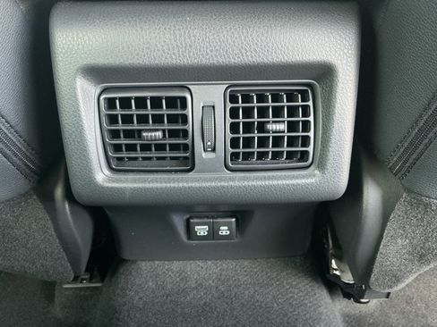 Certified 2025 Toyota Camry XLE image 32