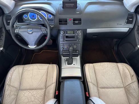 Used 2013 Volvo XC90 3.2 R-Design FWD image 4