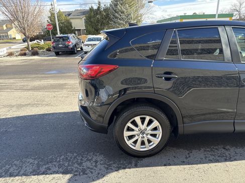 Used 2016 MAZDA CX-5 Touring w/ Touring Technology Package image 6