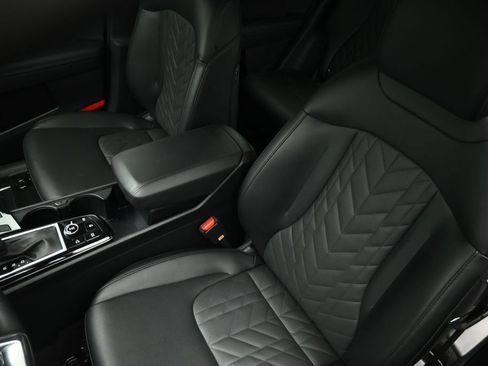 Certified 2025 Kia Sportage X-Line w/ Premium Package AWD/4WD image 52