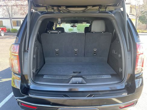 Used 2021 Chevrolet Tahoe Z71 w/ Z71 Off-Road Package image 57