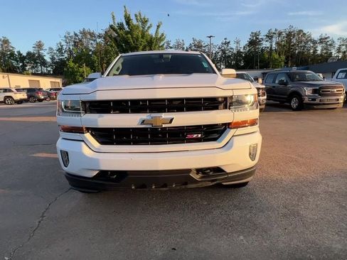 Used 2017 Chevrolet Silverado 1500 LT w/ All Star Edition AWD/4WD image 9