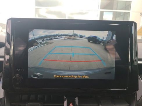 Used 2024 Toyota Corolla LE image 28